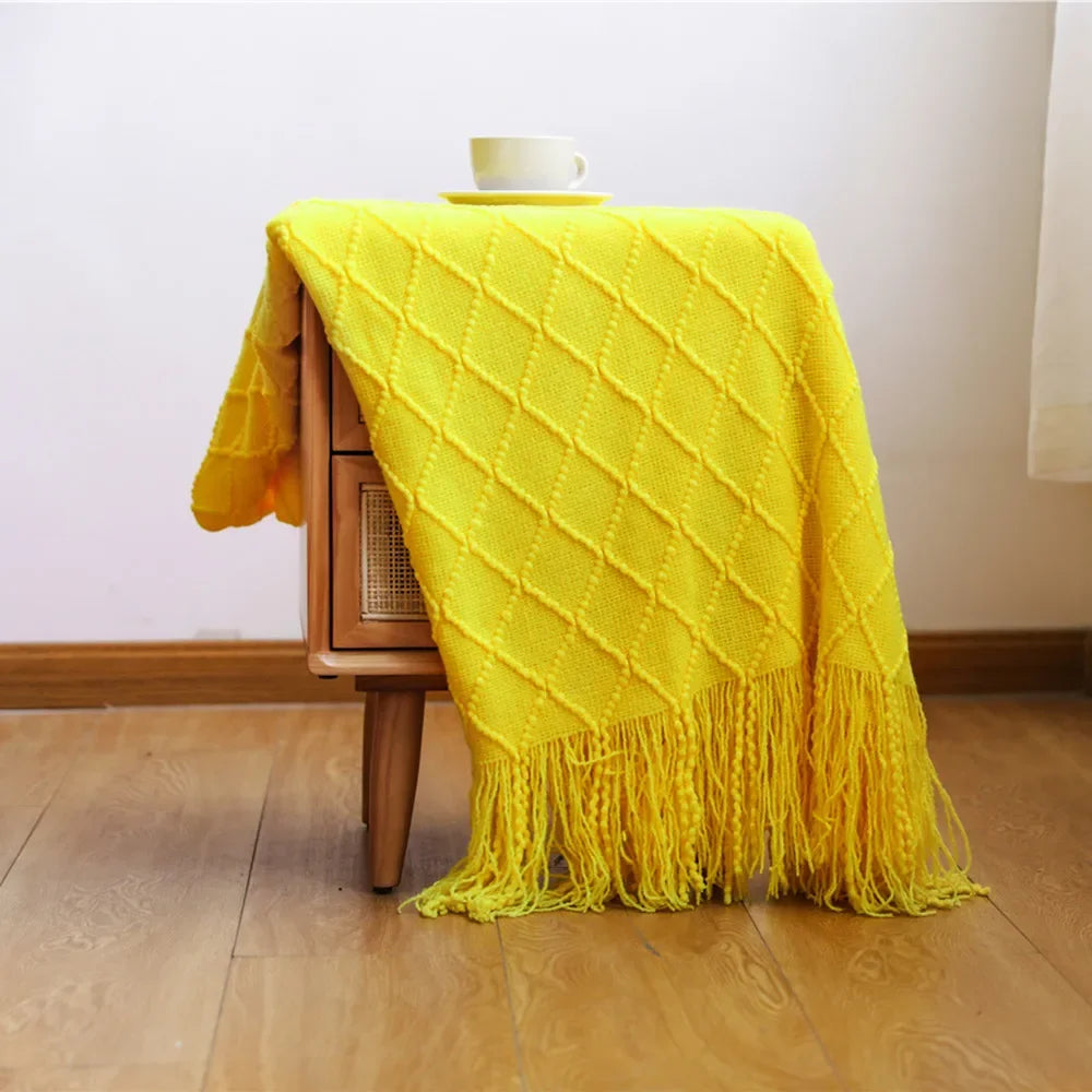 Knitted Throw Blanket with Tassels