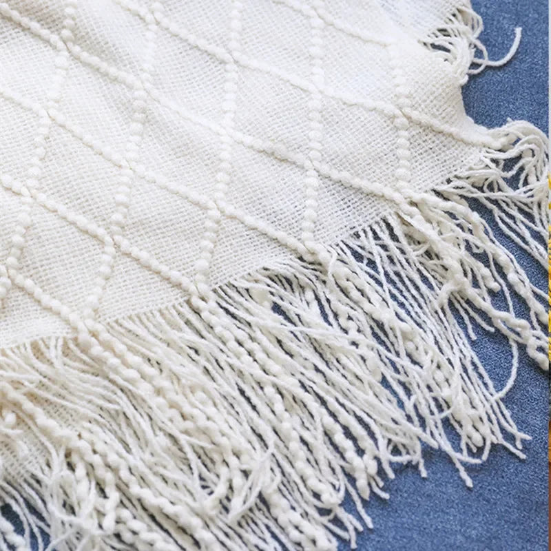 Knitted Throw Blanket with Tassels