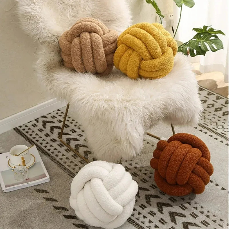 Round Decorative Knot Cushion